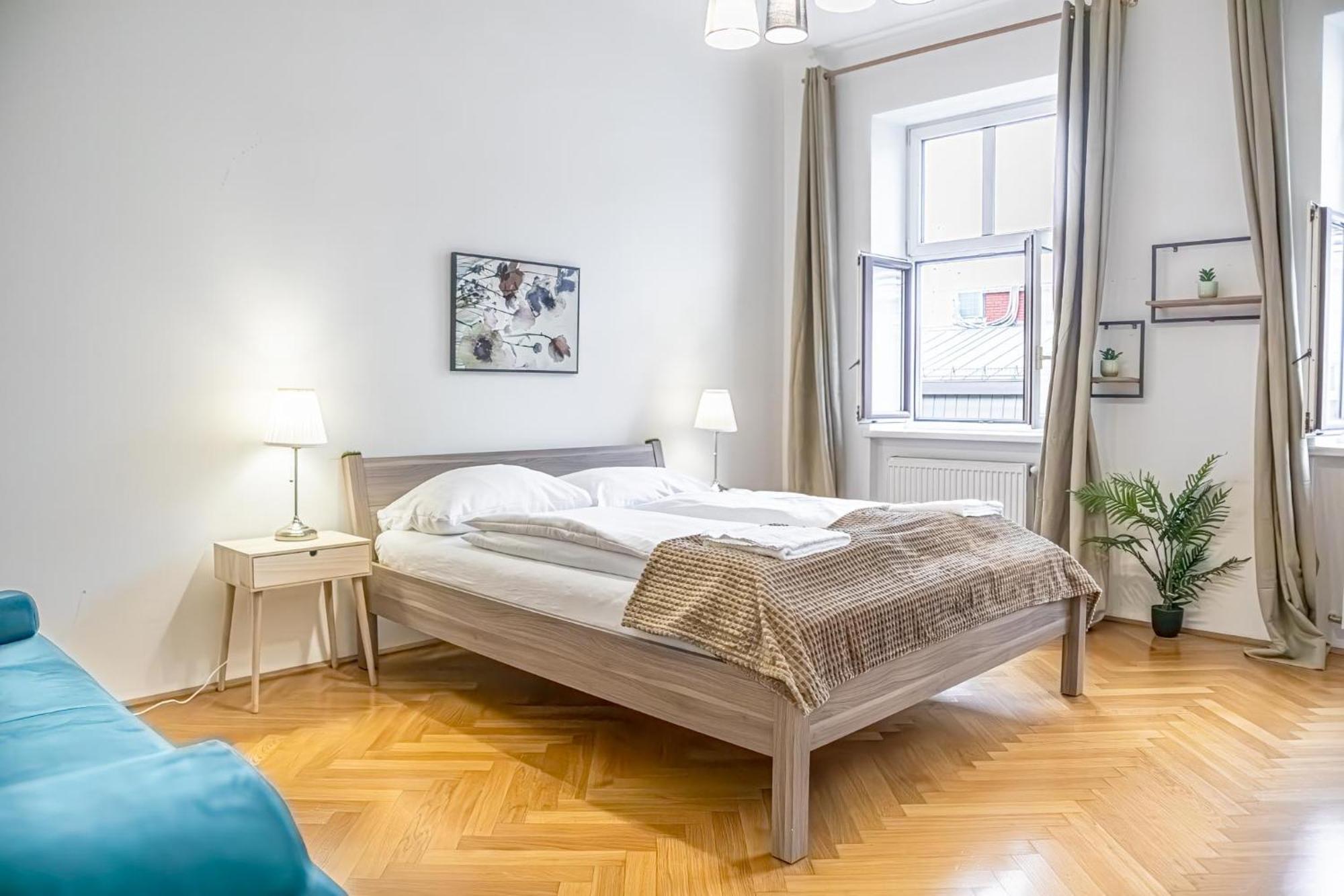 Comfortable 2Br Apt.-Near Wiener Stadthalle Dış mekan fotoğraf