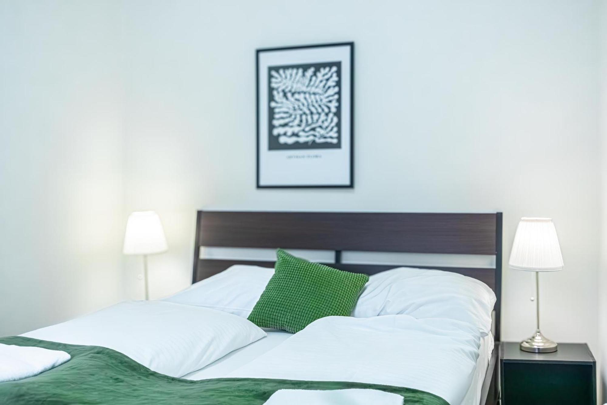 Comfortable 2Br Apt.-Near Wiener Stadthalle Dış mekan fotoğraf